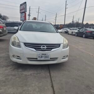 NISSAN ALTIMA 2010